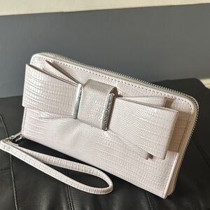 Betsey Johnson Pink Wallet with Bow Detail NWOT